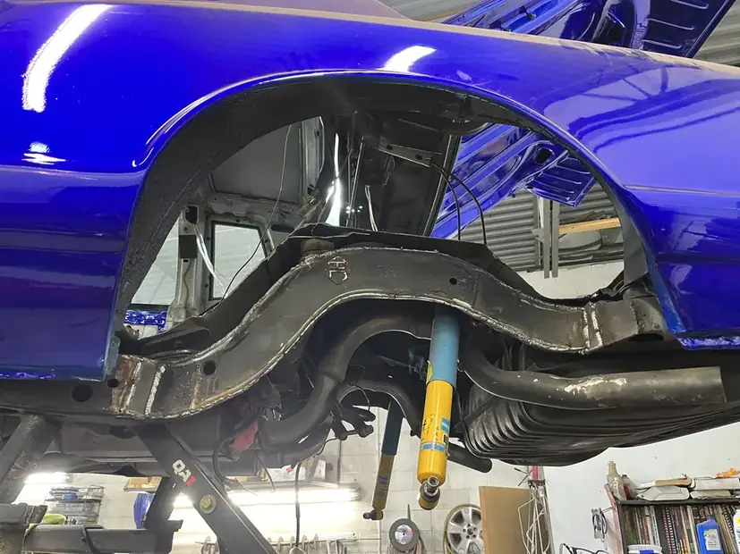 Wheel tub notched and rebuilt on a modified vehicle