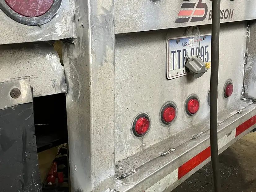 Trailer frame at the rear crossmember